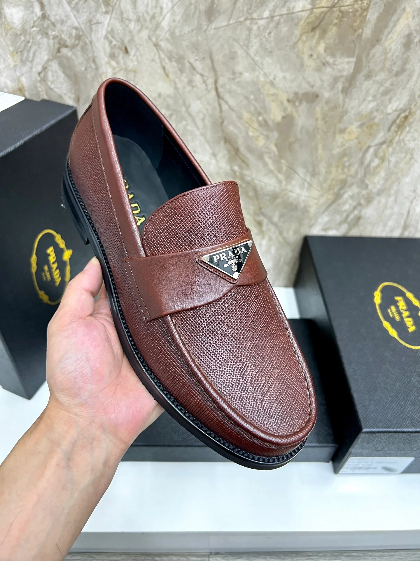 PRADA~ Size: 38-44 (customized 45/46 P: 💰880 P's original official website new high-end men's leather shoes, top-quality original replicas, made of imported open edge beads/calf leather, calf leather breathable lining, original leather outsole!